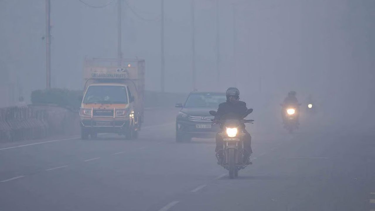 TN Weather: தமிழகத்தில் அடுத்த 2 நாட்களுக்கு பனிமூட்டம் காணப்படும்!