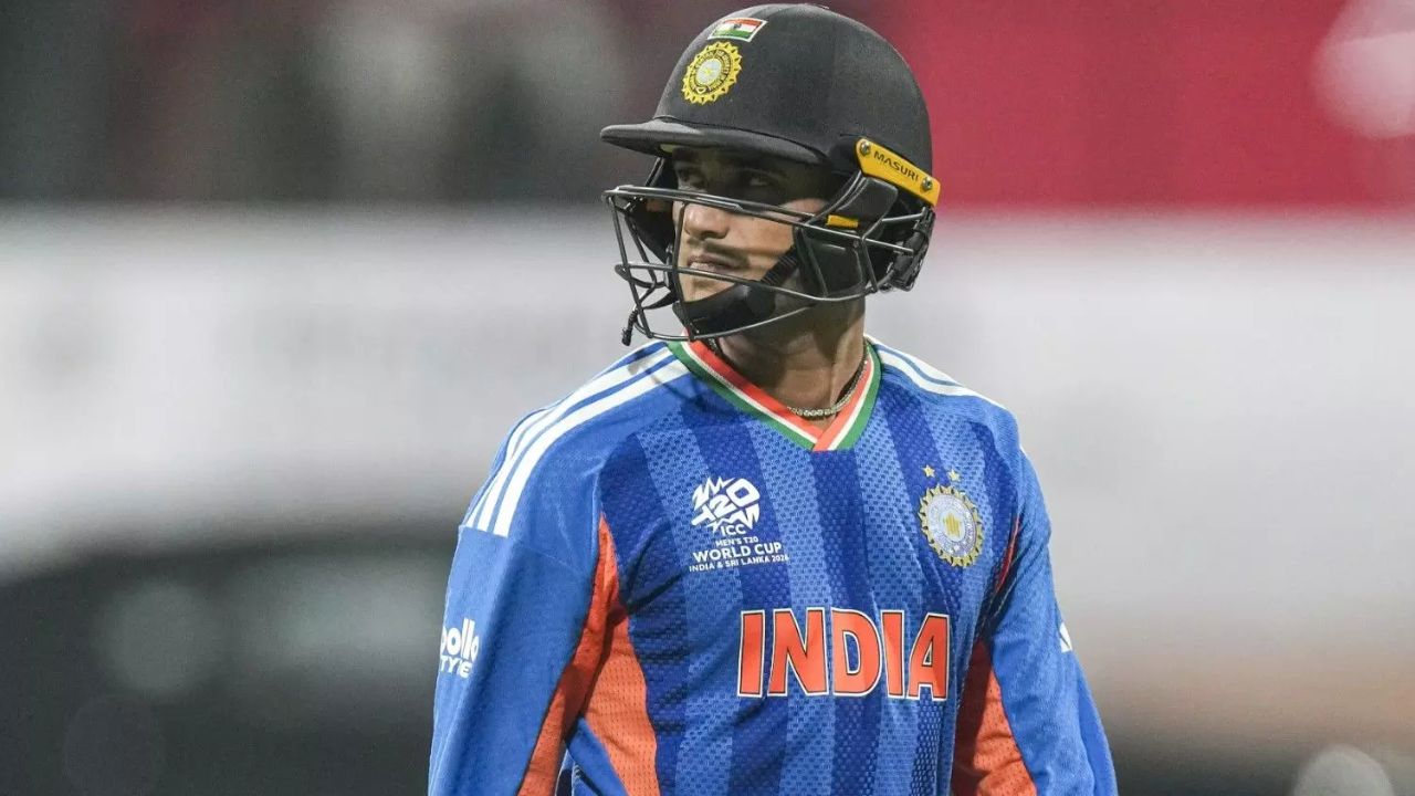 T20 World Cup: பிரபல கிரிக்கெட் வீரர் மருத்துவமனையில் அனுமதி.. இந்திய ரசிகர்கள் கவலை!