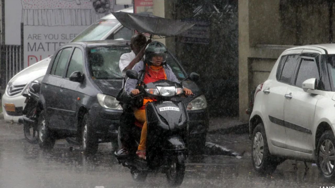 TN Weather: தேனி, விருதுநகர் உள்ளிட்ட 5 மாவட்டங்களில் மழைக்கு வாய்ப்பு!
