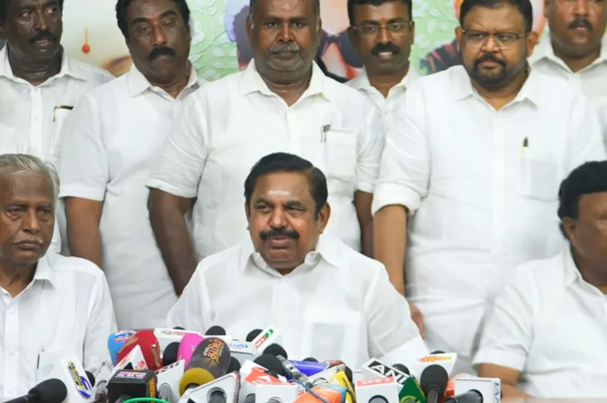 அதிமுகவின் 3-ஆம் கட்ட வாக்குறுதிகள்: ஒவ்வொரு குடும்பத்திற்கும் ரூ.10,000 கருணைத் தொகை!