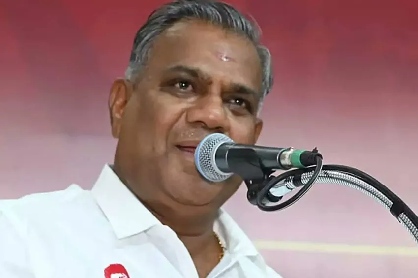 ஊடக விவாதங்களுக்குக் கட்டுப்பாடு: தவெக பொதுச்செயலாளர் என்.ஆனந்த் அதிரடி அறிவிப்பு!