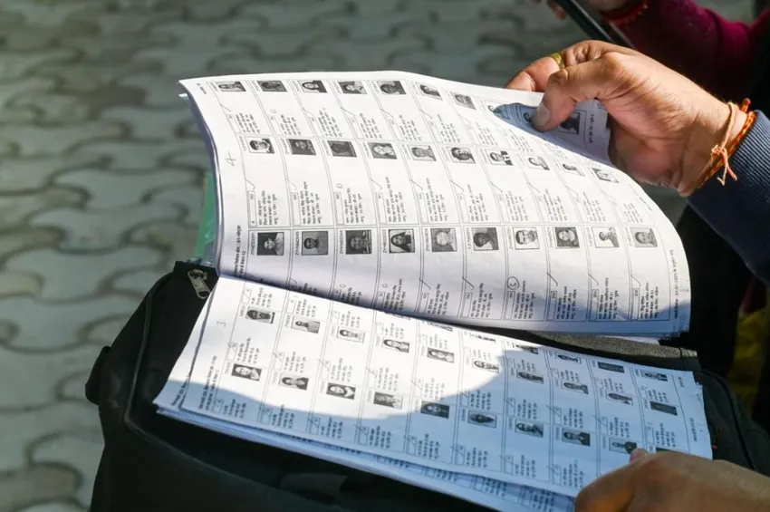 தேர்தல் 2026: ஒரே வாக்குச்சாவடியில் அனைத்து இஸ்லாமிய வாக்காளர்கள் பெயர்களும் நீக்கம்!