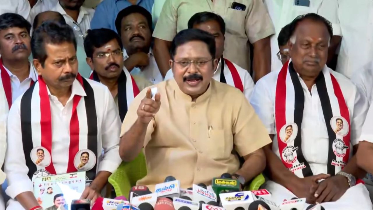 அமமுக வேட்பாளர் பட்டியல் வெளியீடு: 11 தொகுதிகளில் அதிரடி காட்டும் டிடிவி தினகரன்!