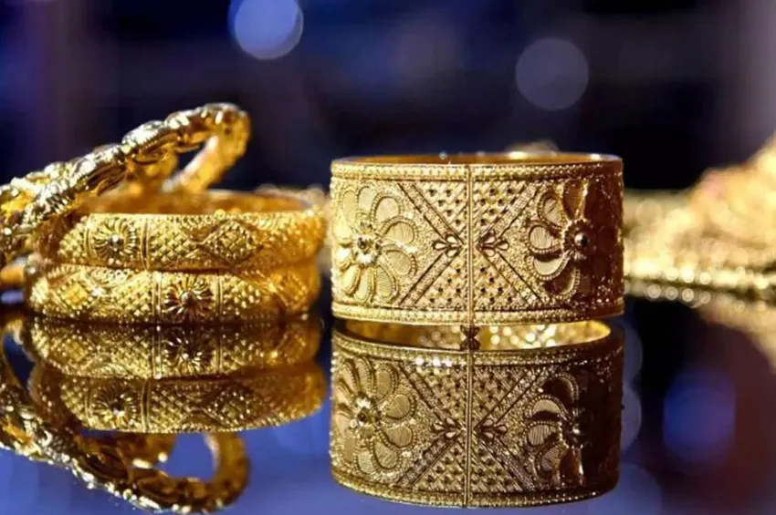 ஆட்டம் காட்டும் தங்கம் விலை: சவரனுக்கு ரூ. 1,040 குறைந்தது!