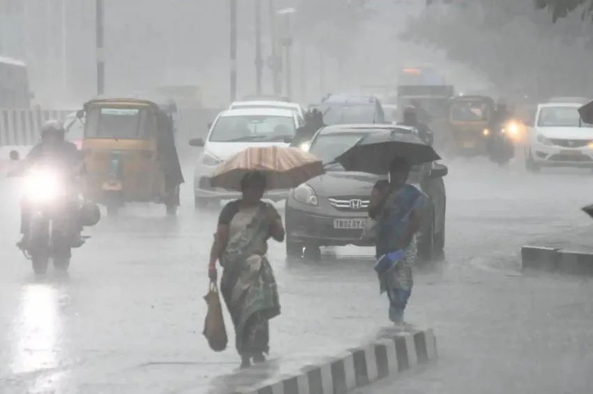TN Weather: 6 மாவட்டங்களுக்கு கனமழை எச்சரிக்கை.. வானிலை ஆய்வு மையம் தகவல்! TN Weather: 6 மாவட்டங்களுக்கு கனமழை எச்சரிக்கை.. வானிலை ஆய்வு மையம் தகவல்!
