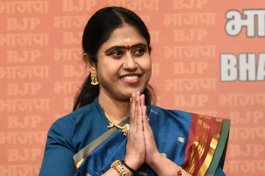கமலாலயம் டூ பனையூர்.. தவெகவில் இணைகிறார் விஜயதரணி..? கமலாலயம் டூ பனையூர்.. தவெகவில் இணைகிறார் விஜயதரணி..?