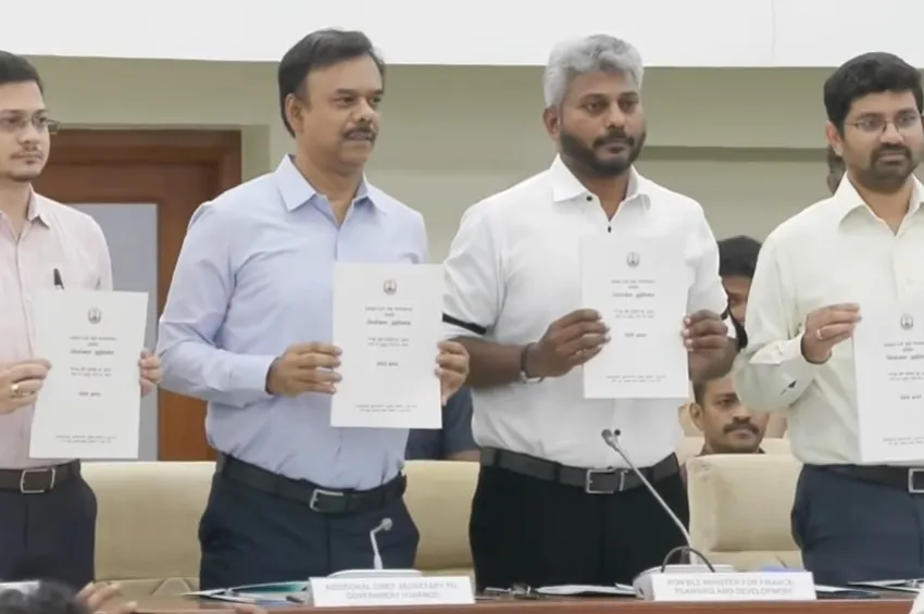 ஊழலற்ற நிர்வாகம் மூலமே நிதிபற்றாக்குறைக்கு தீர்வு காண முடியும்: அமைச்சர் மரியா வில்சன் ! 