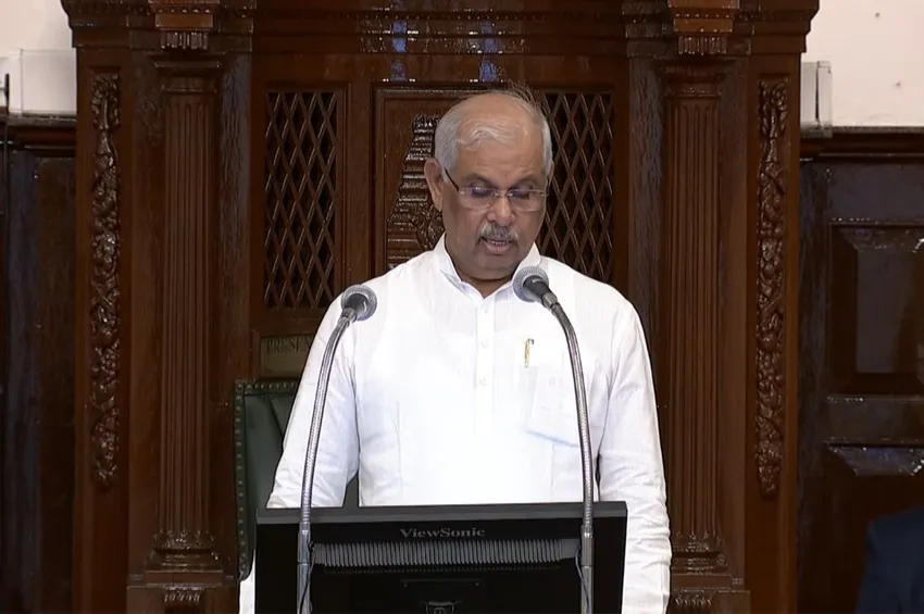 TN Assembly: நிதிப் பற்றாக்குறை இருந்தாலும் வாக்குறுதிகள் அரசு நிறைவேற்றும்- ஆளுநர் உரை! TN Assembly: நிதிப் பற்றாக்குறை இருந்தாலும் வாக்குறுதிகள் அரசு நிறைவேற்றும்- ஆளுநர் உரை!