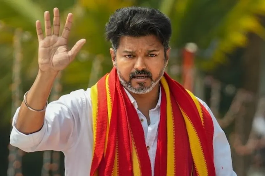 கரூருக்கு செல்கிறாரா முதல்வர் விஜய்?... நெரிசல் விபத்தில் உயிரிழந்தோரின் குடும்பங்களை நேரில் சந்திக்க திட்டம்!