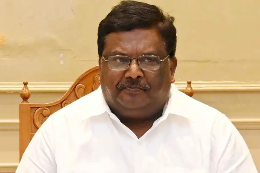 போக்குவரத்து துறையில் வேலை என மோசடி.. முன்னாள் அமைச்சர் சிவசங்கருக்கு சம்மன்!