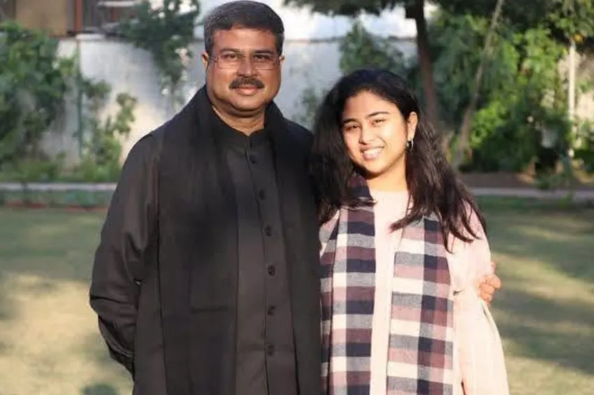 நீட் தேர்வு விவகாரம்: டெல்லியில் பதற்றம்.. தர்மேந்திர பிரதான் மகள் எடுத்த திடீர் முடிவு!