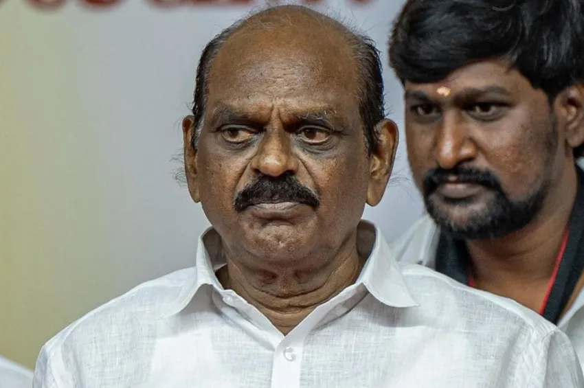 மாஜி அமைச்சருக்கு சிக்கல்.. லஞ்ச ஒழிப்புத்துறைக்கு நீதிமன்றம் க்ரீன் சிக்னல்! 