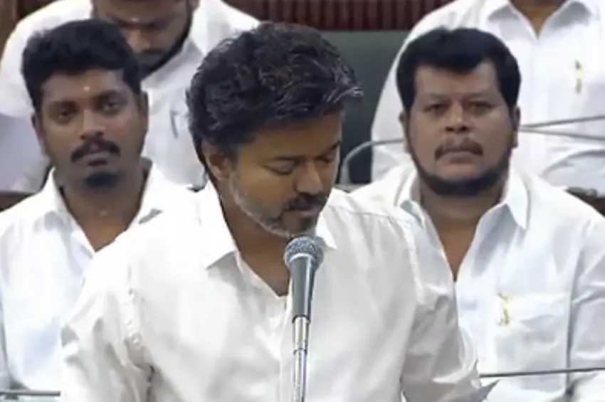 Table ல File இருந்தும்... நடவடிக்கை எடுக்காத விஜய்!