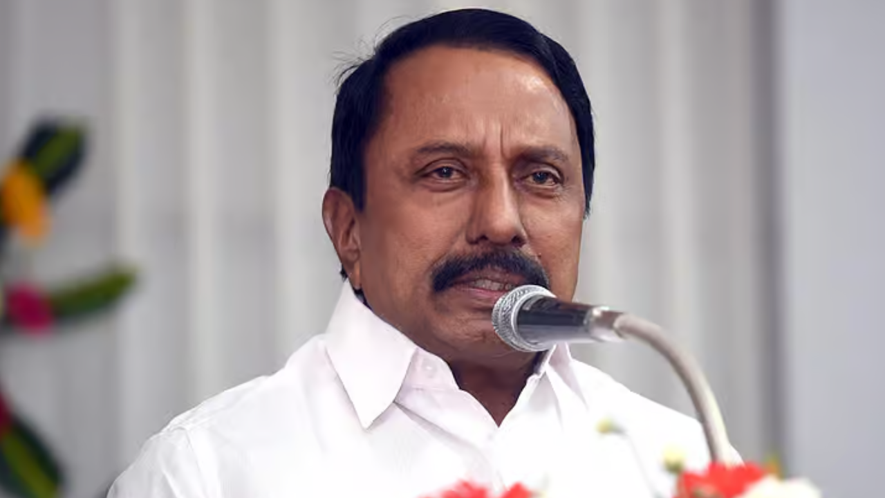 10 அதிமுக எம்எல்ஏக்களுக்கு தவெக வலை? செங்கோட்டையன் சொன்னது என்ன?