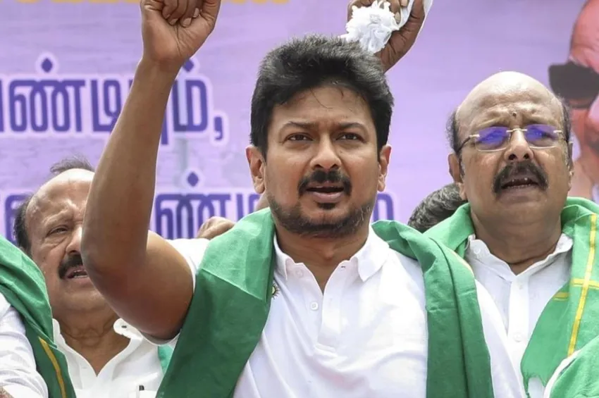 நடிகை குறித்த சர்ச்சை கருத்து: உதயநிதி மீது நடவடிக்கை எடுங்க.. தேசிய மகளிர் ஆணையம் அதிரடி!