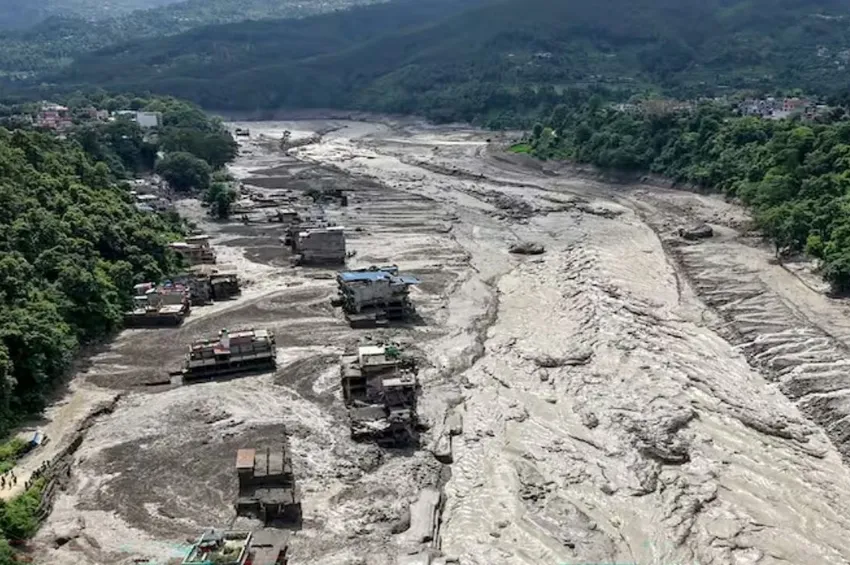 Nepal Flood: 320 இந்தியர்கள் மாயம்; பலி எண்ணிக்கை 550-ஐ தாண்டியது!