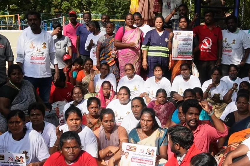 முந்தய ஆட்சிக்கும் தவெக ஆட்சிக்கும் எந்த வித்தியாசமும் இல்லை.. கொந்தளிக்கும் தூய்மைப் பணியாளர்கள்! முந்தய ஆட்சிக்கும் தவெக ஆட்சிக்கும் எந்த வித்தியாசமும் இல்லை.. கொந்தளிக்கும் தூய்மைப் பணியாளர்கள்!