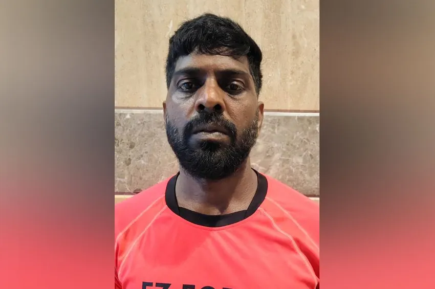  பெண்ணின் பெயரில் வீடியோ பதிவு...கம்பி எண்ணும் நீச்சல் பயிற்சியாளர்