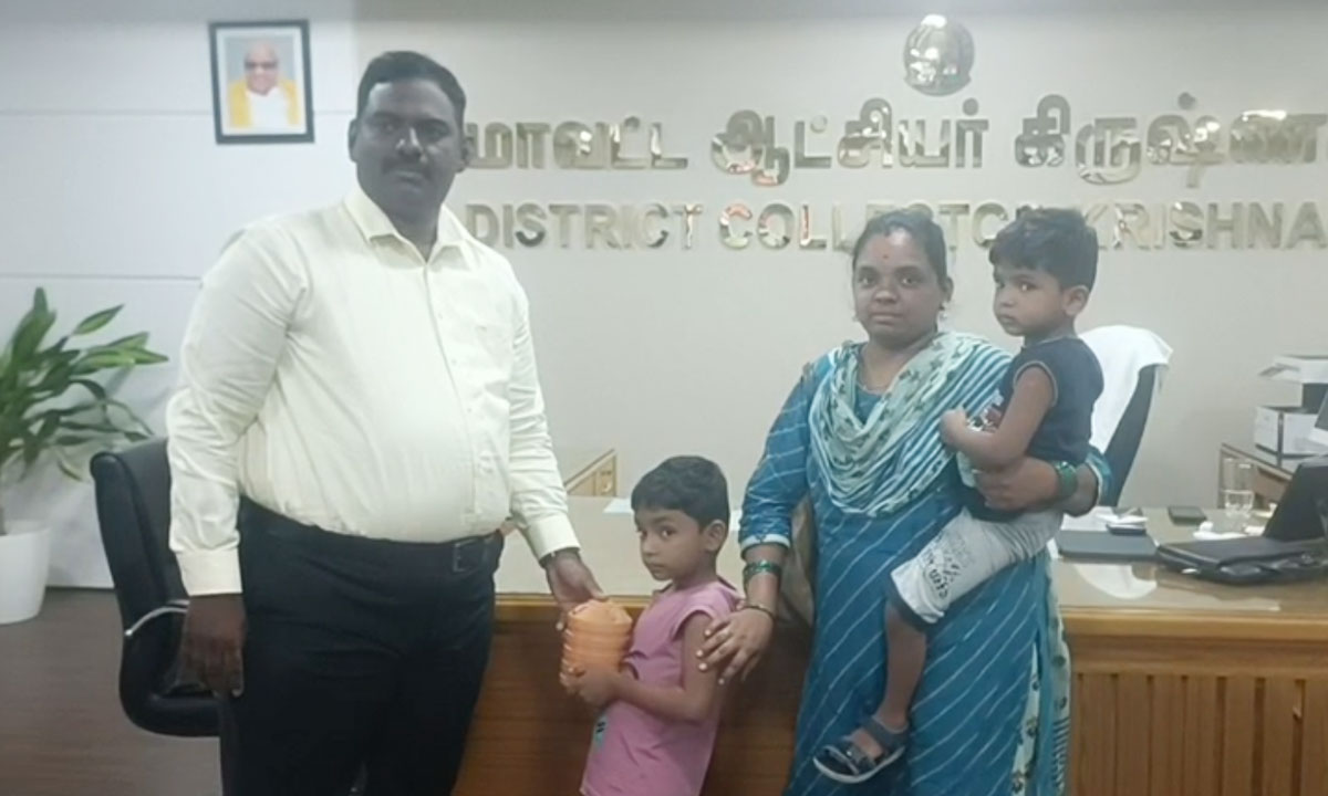 india vs pakistan : இந்திய ராணுவத்திற்கு உண்டியல் பணத்தை கொடுத்த சிறுவர்கள்...ஆட்சியர் இனிப்பு வழங்கி பாராட்டு