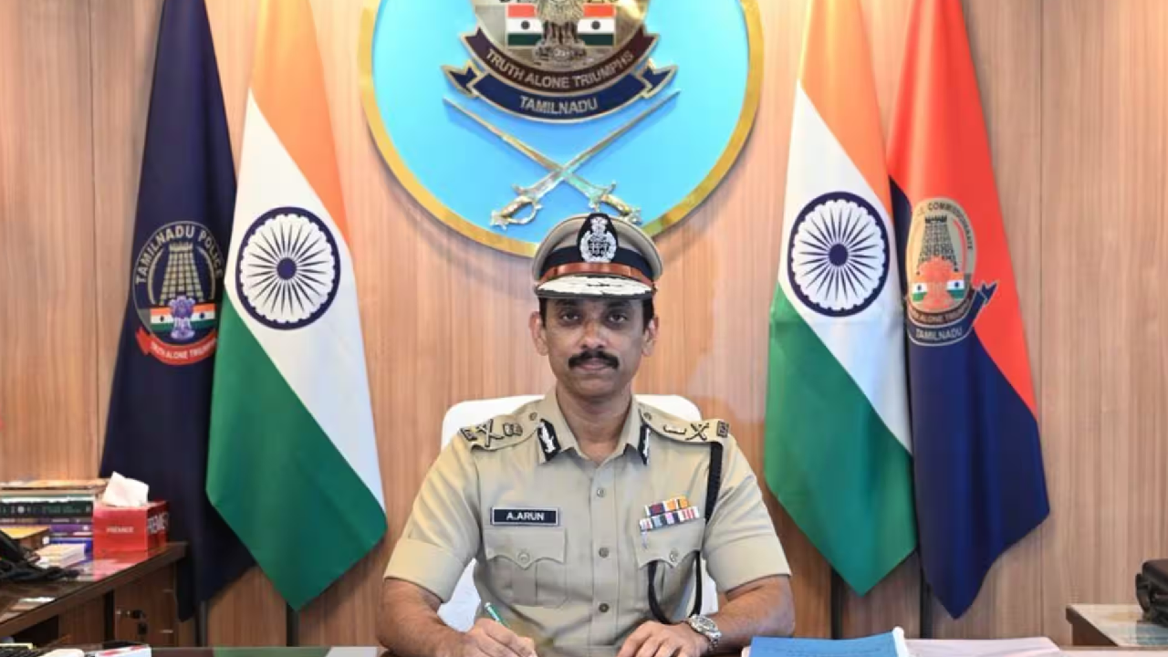 ஐந்து வகையான விதிமீறலுக்கு  மட்டுமே அபராதம் விதிக்க வேண்டும் - காவல் ஆணையர் உத்தரவு
